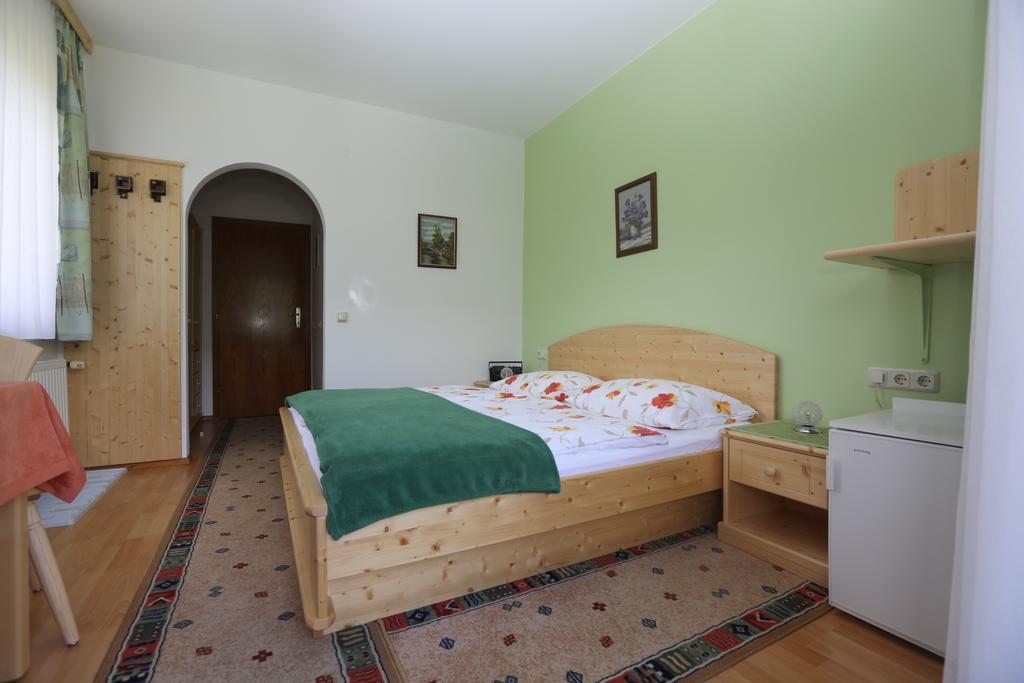 Gaestehaus Luise Ossiach Esterno foto